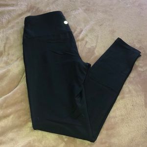 High waisted leggings